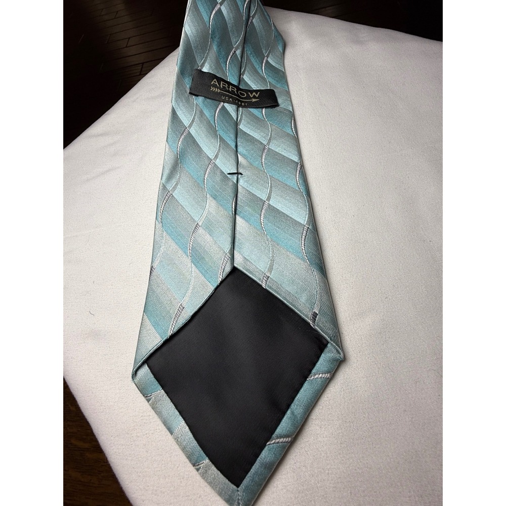 ARROW USA 1851 Men's Teal Blue Geometric‎ Wave Pattern Silk Blend Necktie - Picture 5 of 8
